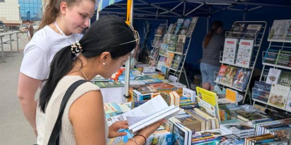 В Якутске идет большой книжный фестиваль. Программа второго дня