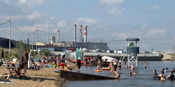 На пляже Якутска вновь можно купаться