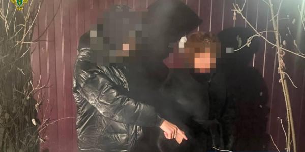 В Якутске двух молодых людей приговорили к лишению свободы за попытку закладки наркотиков