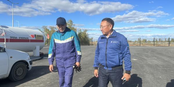 «Сахатранснефтегаз» заморозил цены на газовое автомобильное топливо