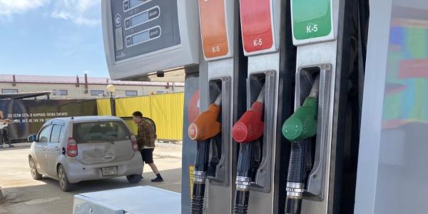 Где заправиться в Якутске сегодня. Список АЗС