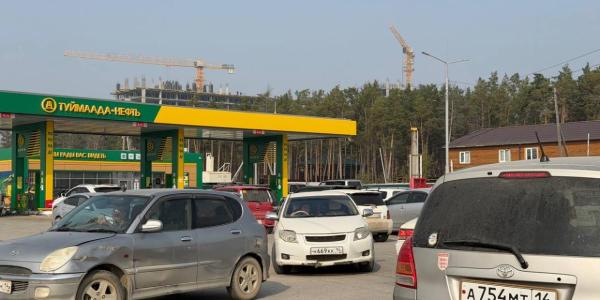 Более 2 000 тонн топлива выгрузили в Нижнем Бестяхе за выходные