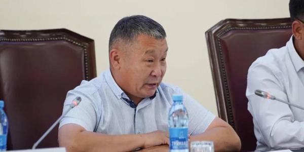 Садовников высказался против засилия шаурмичных в Якутске