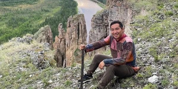 «Надеюсь найти его вещи в гостинице». Брат Кирилла Третьякова летит в Непал на поиски