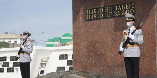 В воскресенье на площади Победы Якутска возложат цветы в память о Курской битве