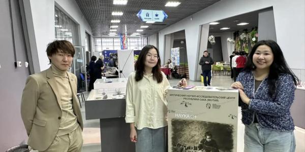 От берестяных лошадок до немецкой куклы: в Якутске открылась выставка старинных игрушек