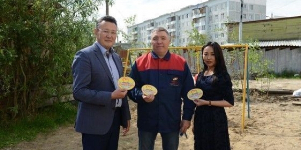 В рамках Года труда в Якутске продолжается благотворительная акция «Эстафета Добра»