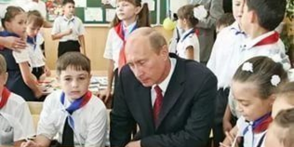 Вместо пионерии подписан указ о создании Российского движения школьников