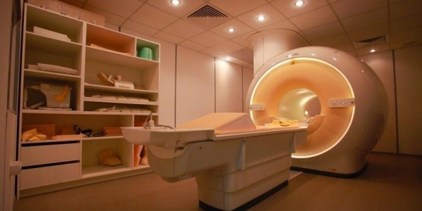 В Якутске появился уникальный цифровой МР-томограф