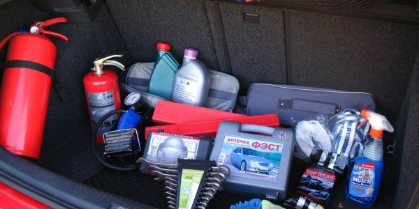 10 предметов, которые нужно иметь в автомобиле 