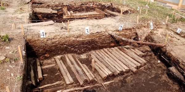 В центре Якутска  идут археологические  раскопки 