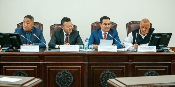 Айсен Николаев сложил полномочия президента Федерации конного спорта РС(Я)