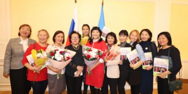 А НУ-КА, ДЕВУШКИ! «Лига женщин города Якутска» в поддержку семьи