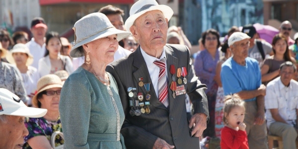 Семья Жирковых награждена медалью «За любовь и верность»