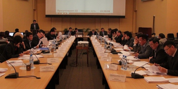 Десятая сессия столичных парламентариев