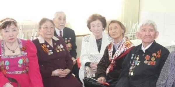 В Якутске чествовали ветеранов отрасли культуры