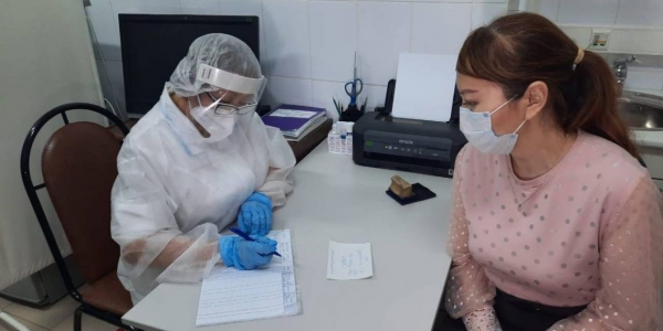 Вакцину от ковида получили 7 тысяч жителей Якутска 