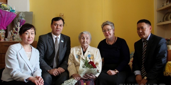 Жительница Якутска Елена Руфова отметила 100-летний юбилей 