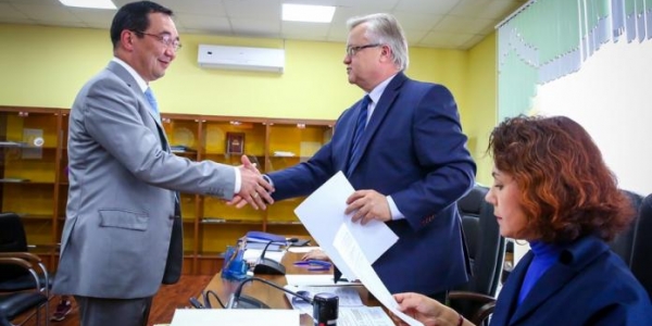 Айсен Николаев подал документы на регистрацию на пост главы Якутии