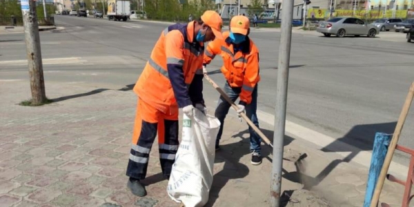 Уборка пыли и ямочный ремонт дорог в Якутске