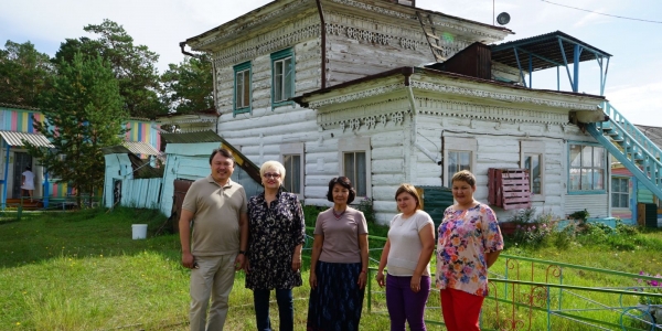 Депутаты Якутской гордумы посетили «летние резиденции» детских садов