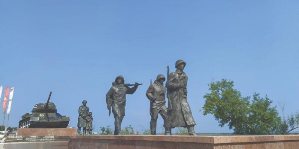 Памятники Великой Отечественной войны  в Якутске