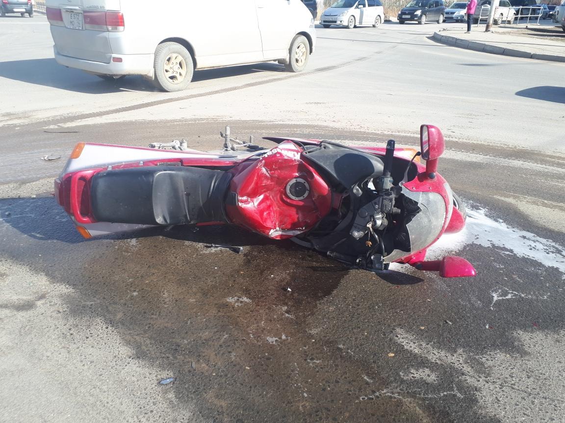 В Якутске произошло ДТП с участием мотоцикла