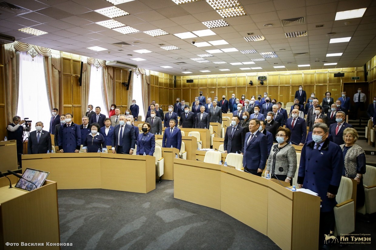 Депутаты якутского парламента «закошмарили» судью из-за уголовного дела коллеги