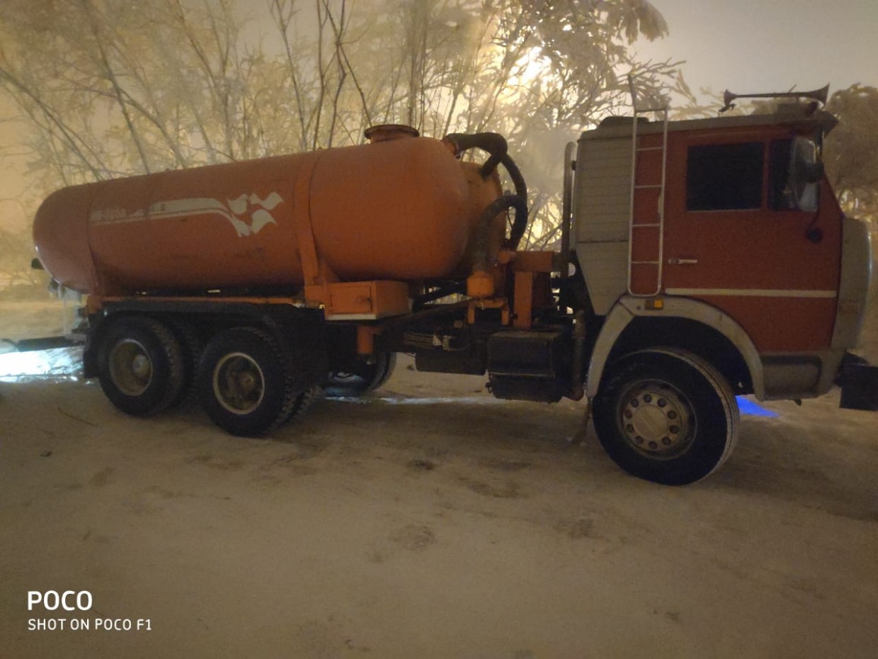 В Якутске на недобросовестных водителей фекалок объявили фотоохоту