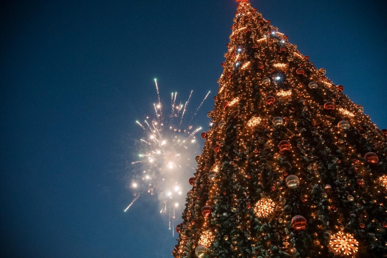 В Якутии 1 декабря зажгут первую в стране новогоднюю елку