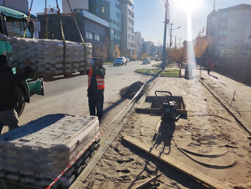 По жалобам горожан устранены дорожные повреждения в Якутске