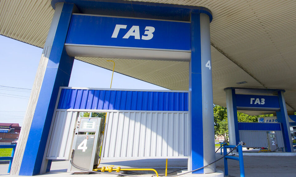 Затраты на перевод транспорта на газомоторное топливо компенсируют в Якутии