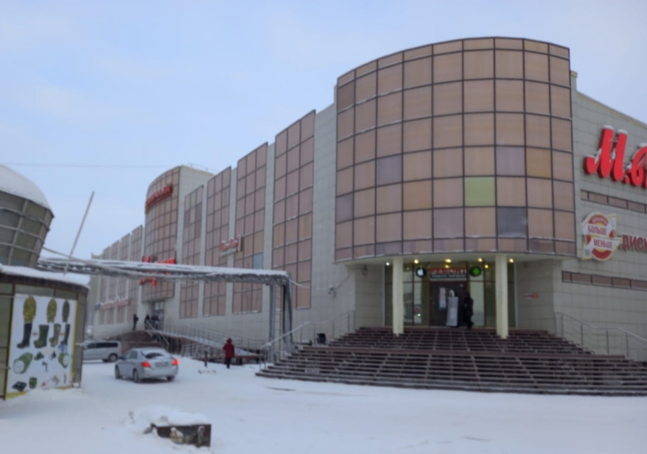 122 торговых объекта проверили на соблюдение мер по дезинфекции помещений в Якутске