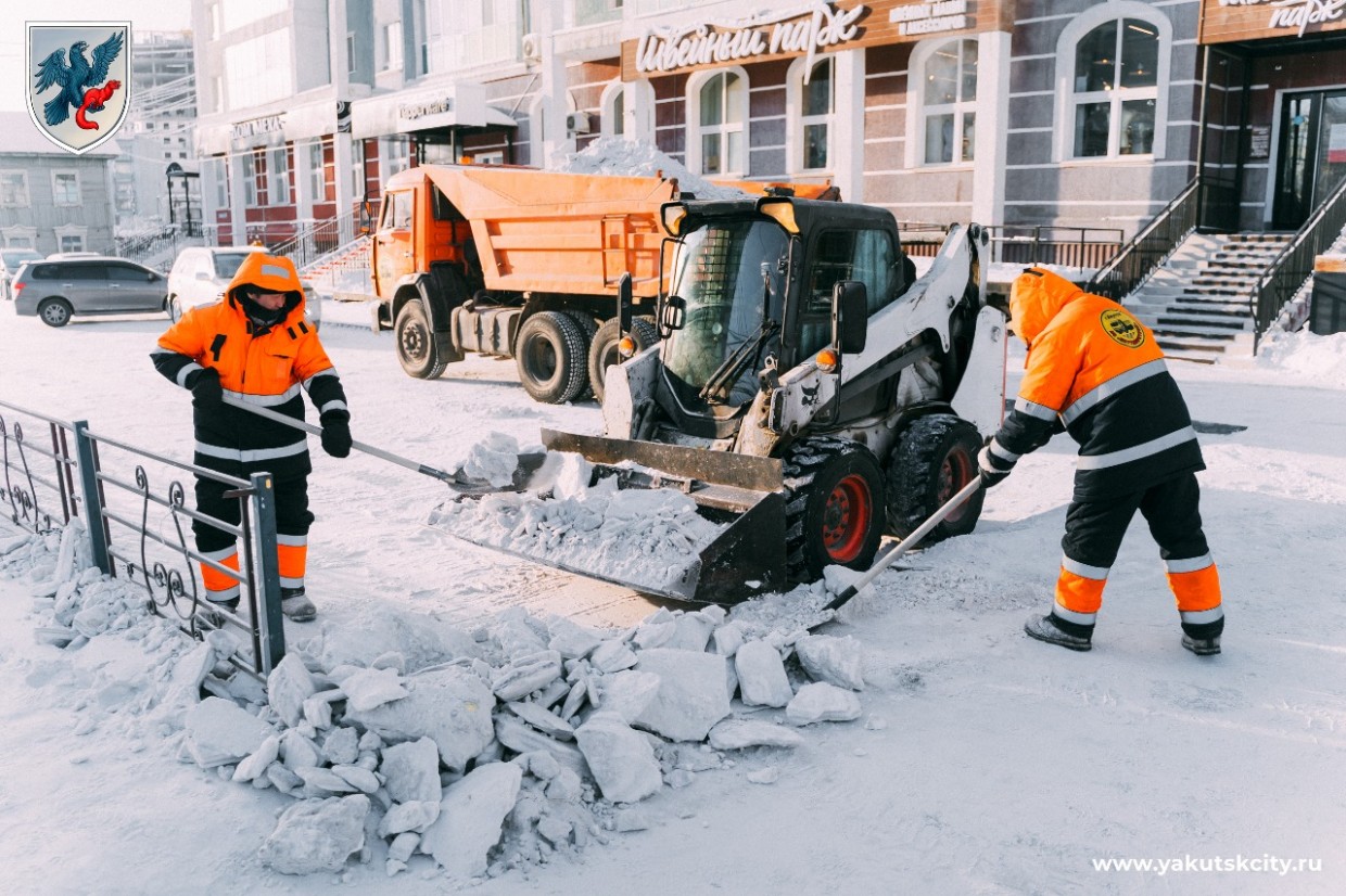 108 тысяч кубометров снега вывезли с улиц Якутска