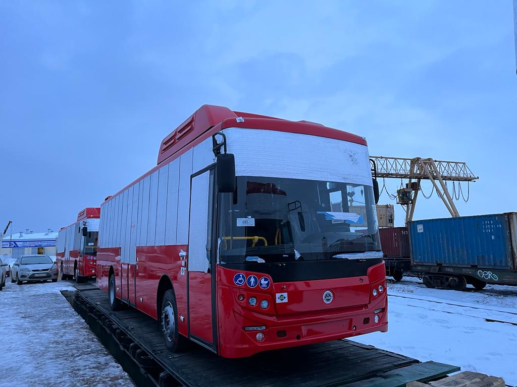 20 новых автобусов прибыли в Якутск