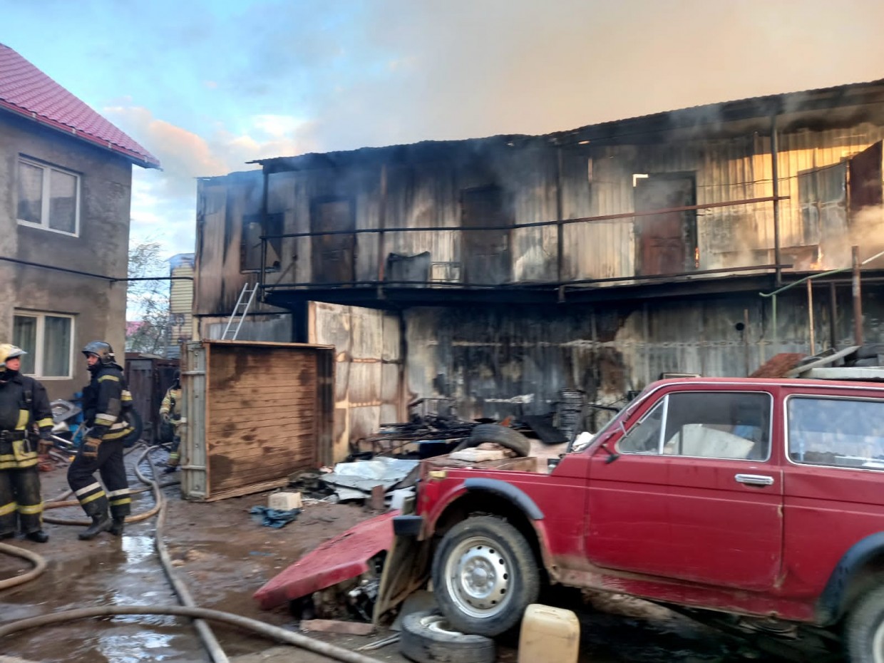 В Якутске в пожаре погиб пожилой человек