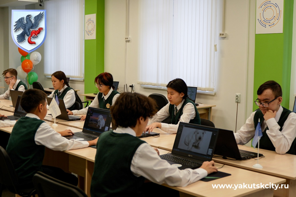 В гимназии города Якутска открылось пространство «Цифровая образовательная среда-2022»