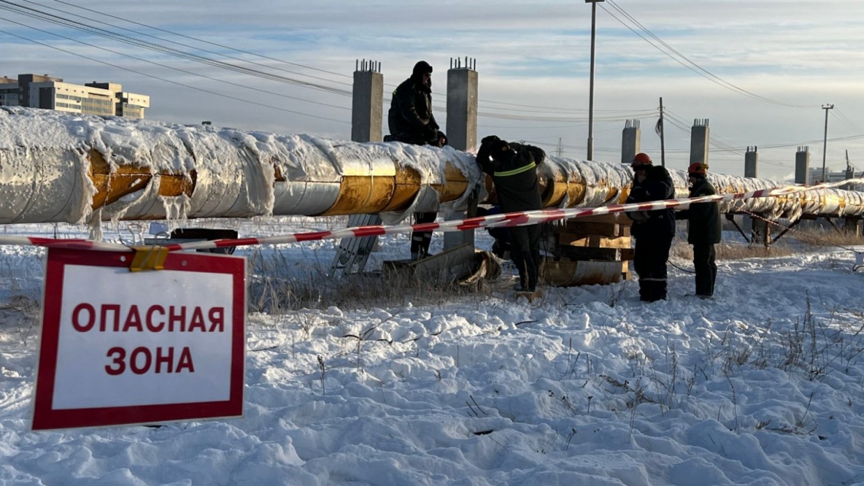 Специалисты Якутской ТЭЦ устраняют дефекты на магистральной линии