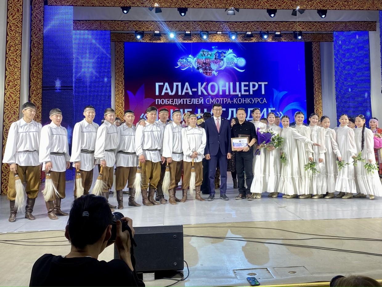 Итоги Общереспубликанского смотра-конкурса «Наше наследие» подвели в Якутске