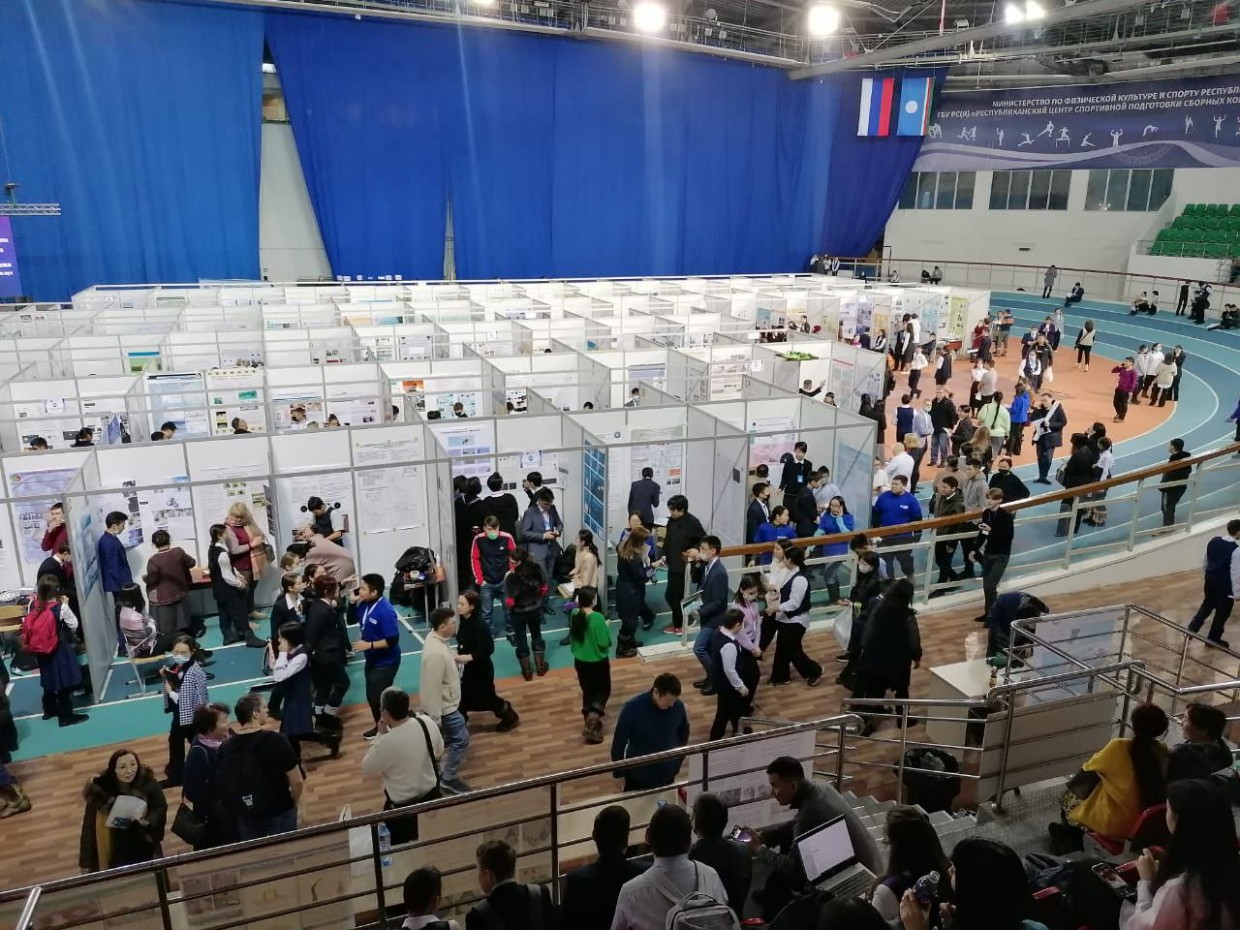 Конференция «Шаг в будущее» собрала более 1,7 тысяч учащихся со всей Якутии
