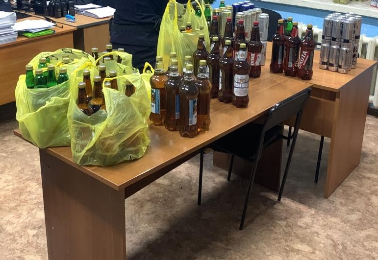 Полицейскими изъято более 900 литров алкоголя в Якутске