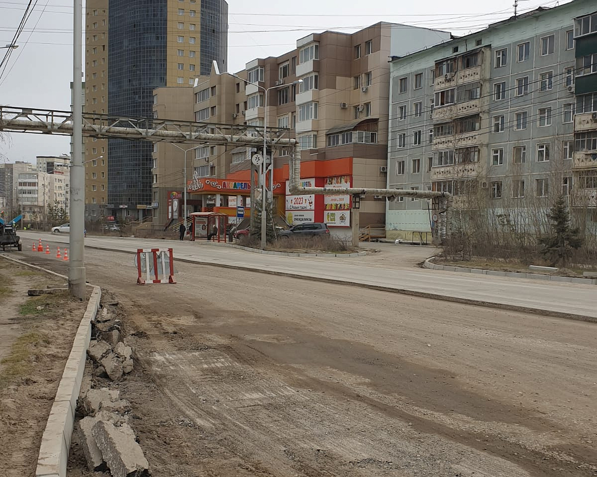 Улицу Пояркова начали ремонтировать в Якутске