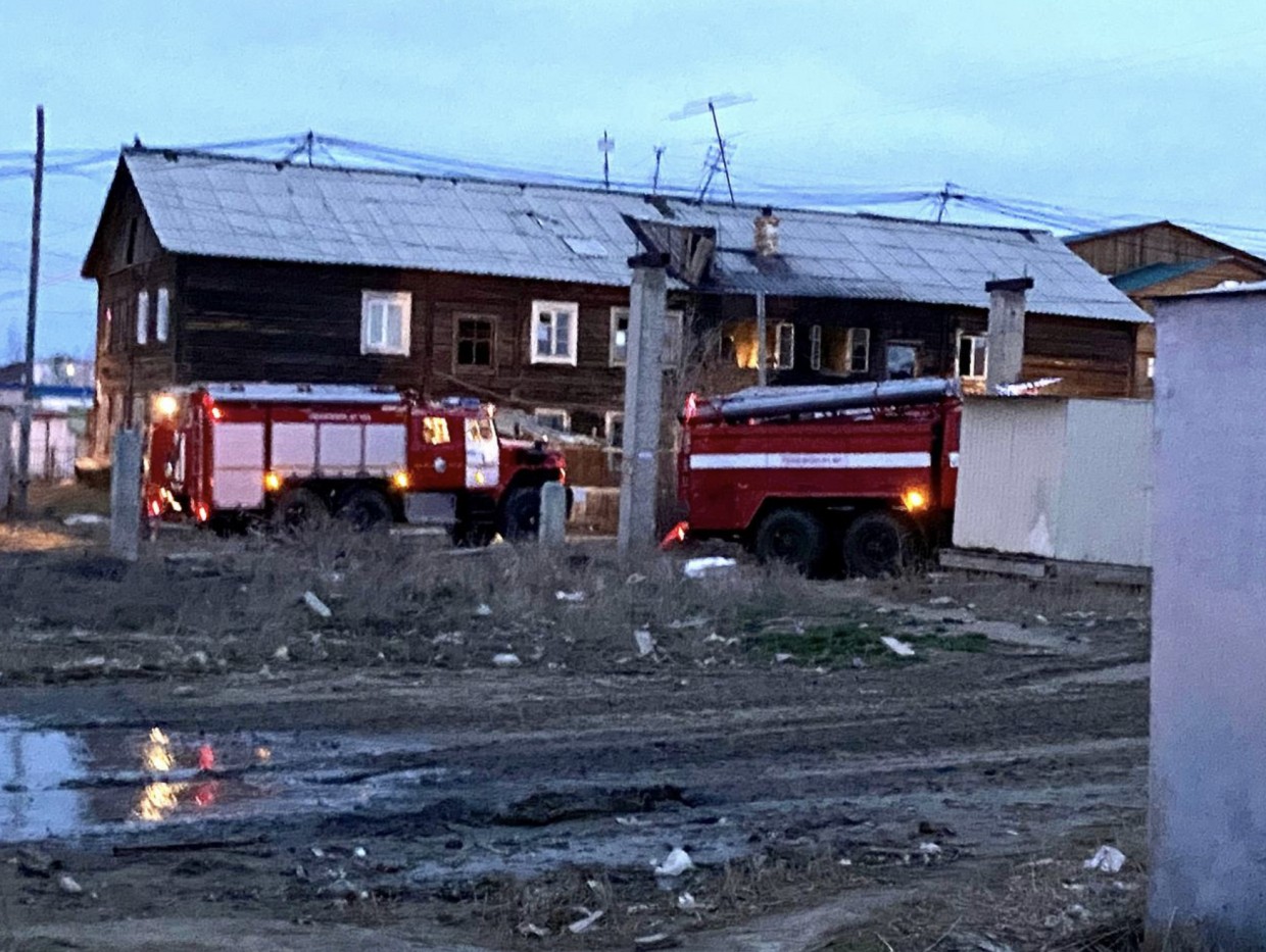 Четыре человека погибло при пожаре в Якутске