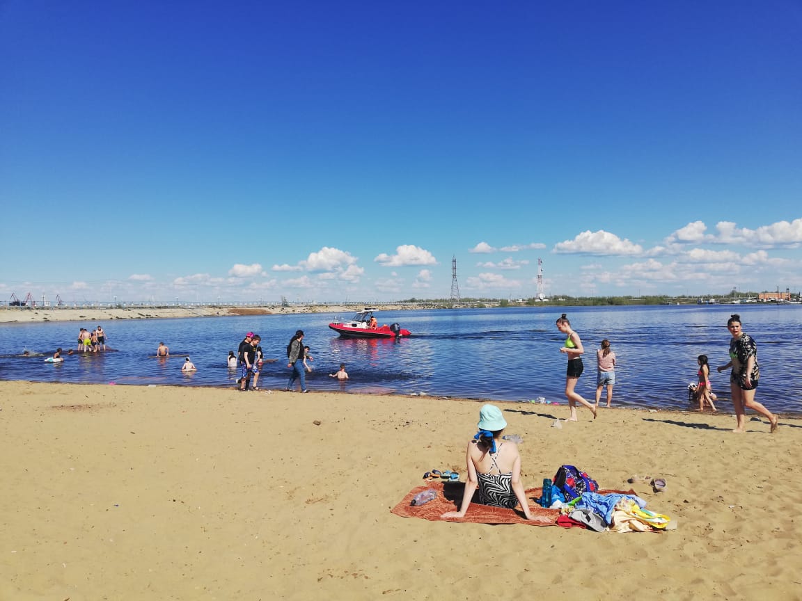 Городской пляж готовят к открытию в Якутске