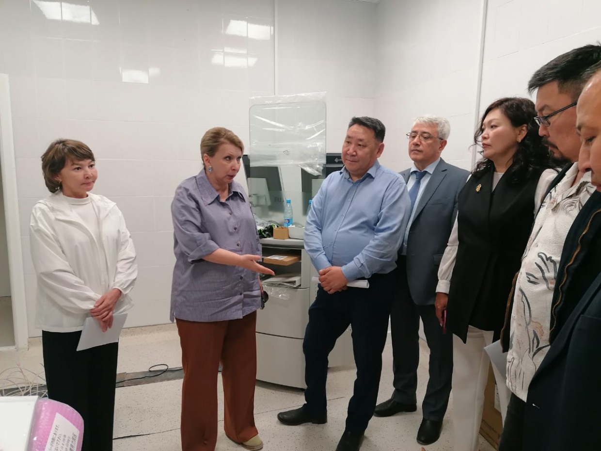 Высокотехнологичное медоборудование установят в якутском онкодиспансере