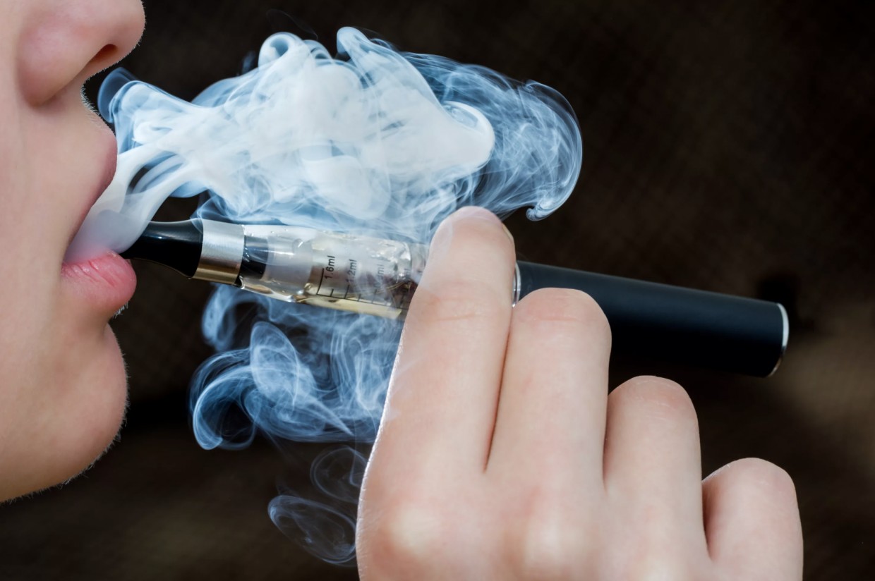 Каждый пятый никотинозависимый житель Якутска курит только электронные испарители
