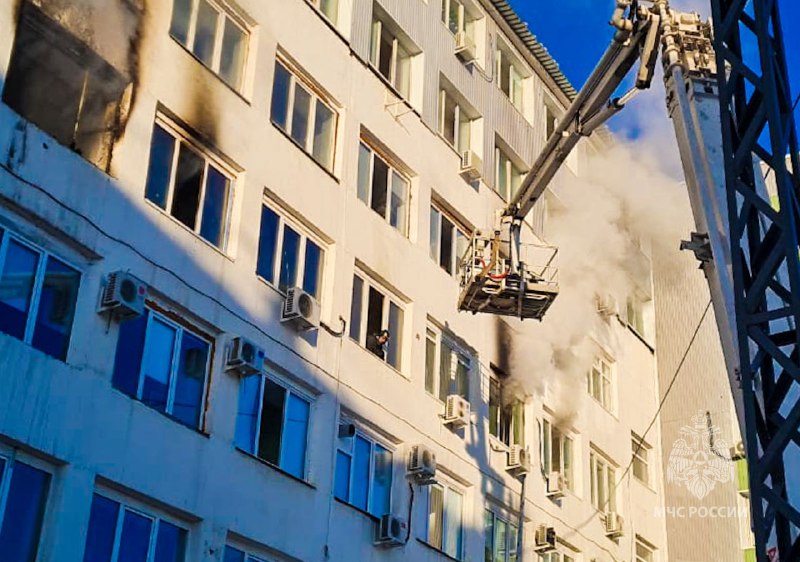 Названа причина крупного пожара в центре Якутска
