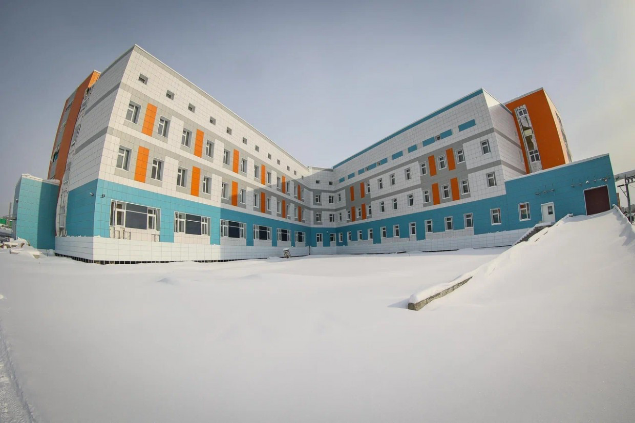 Четыре новых объекта здравоохранения введут в рамках президентского нацпроекта в Якутии