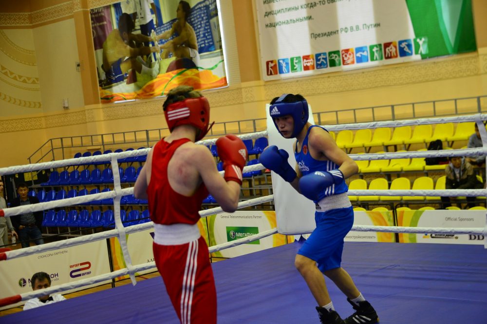 Международные соревнования по боксу памяти Артура Пахомова пройдут в Якутске