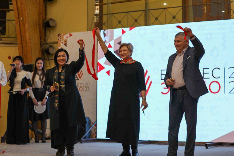 В Якутске открыта выставка товаропроизводителей республики «Бизнес-Экспо 2023»